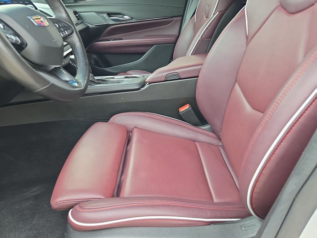 Thumbnail: 2024 Cadillac CT4 - 9