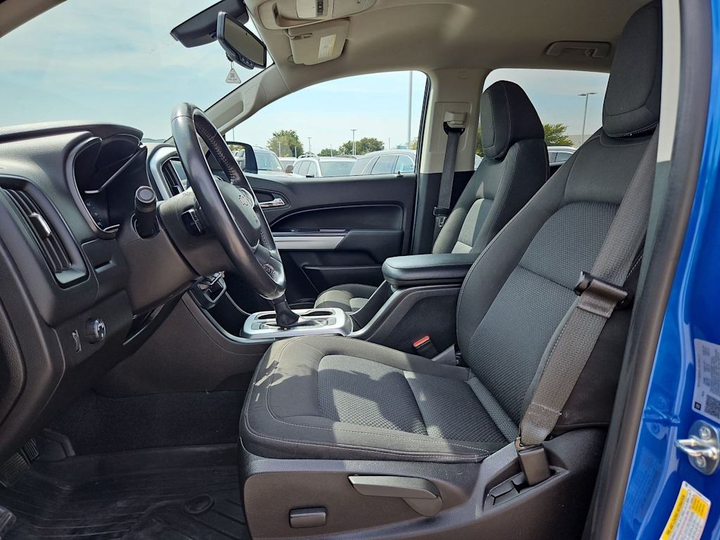 Thumbnail: 2021 Chevrolet Colorado - 10