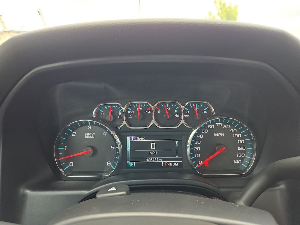 Thumbnail: 2015 Chevrolet Silverado 1500 - 17