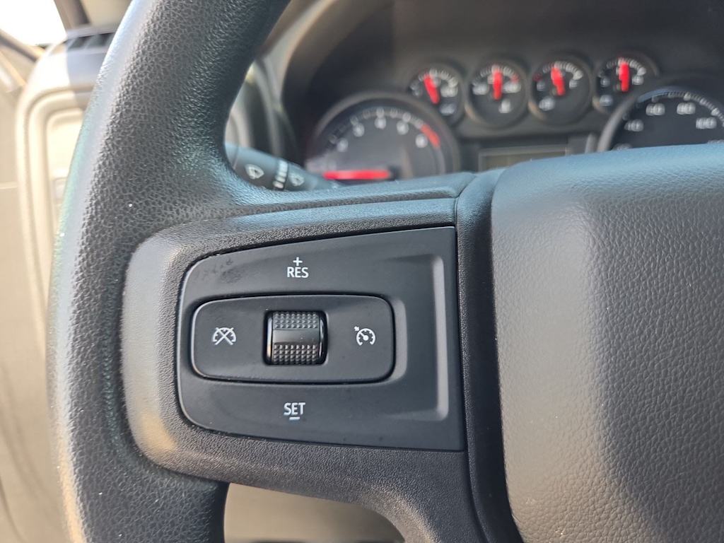 Thumbnail: 2019 Chevrolet Silverado 1500 - 26