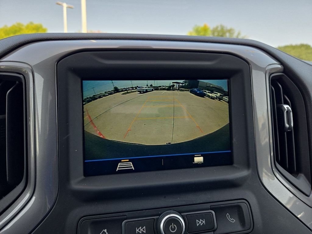 Thumbnail: 2019 Chevrolet Silverado 1500 - 29