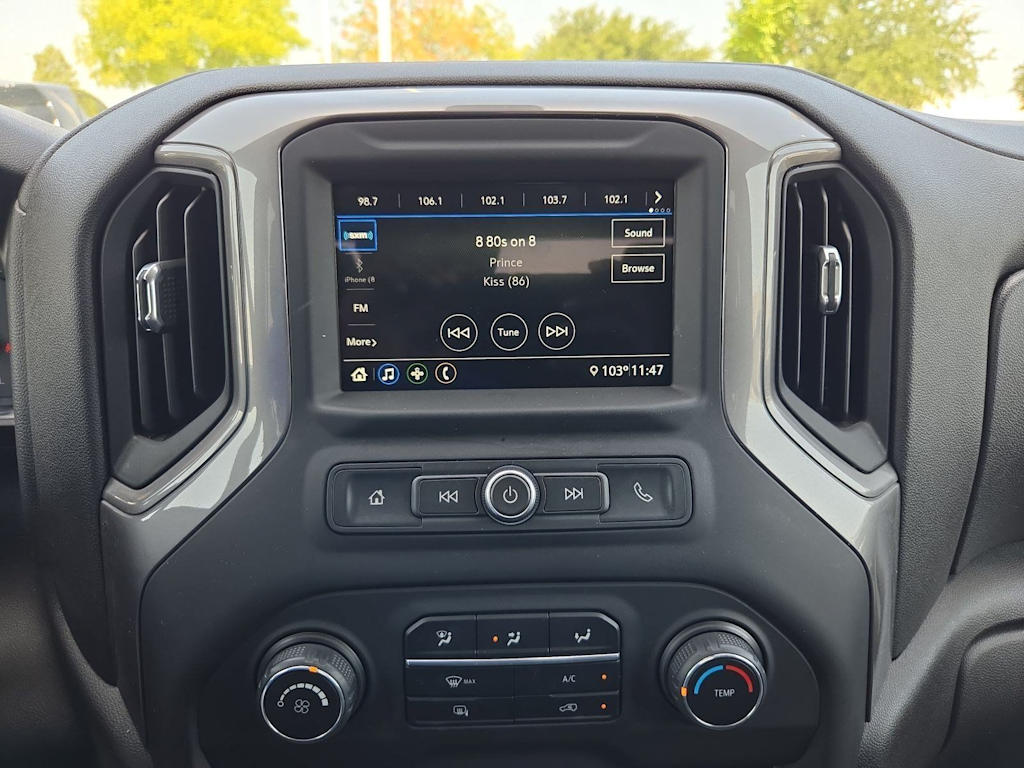 Thumbnail: 2019 Chevrolet Silverado 1500 - 14