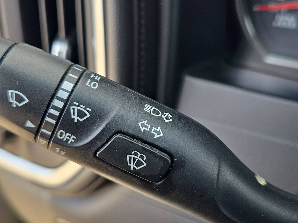 Thumbnail: 2019 Chevrolet Silverado 1500 - 15