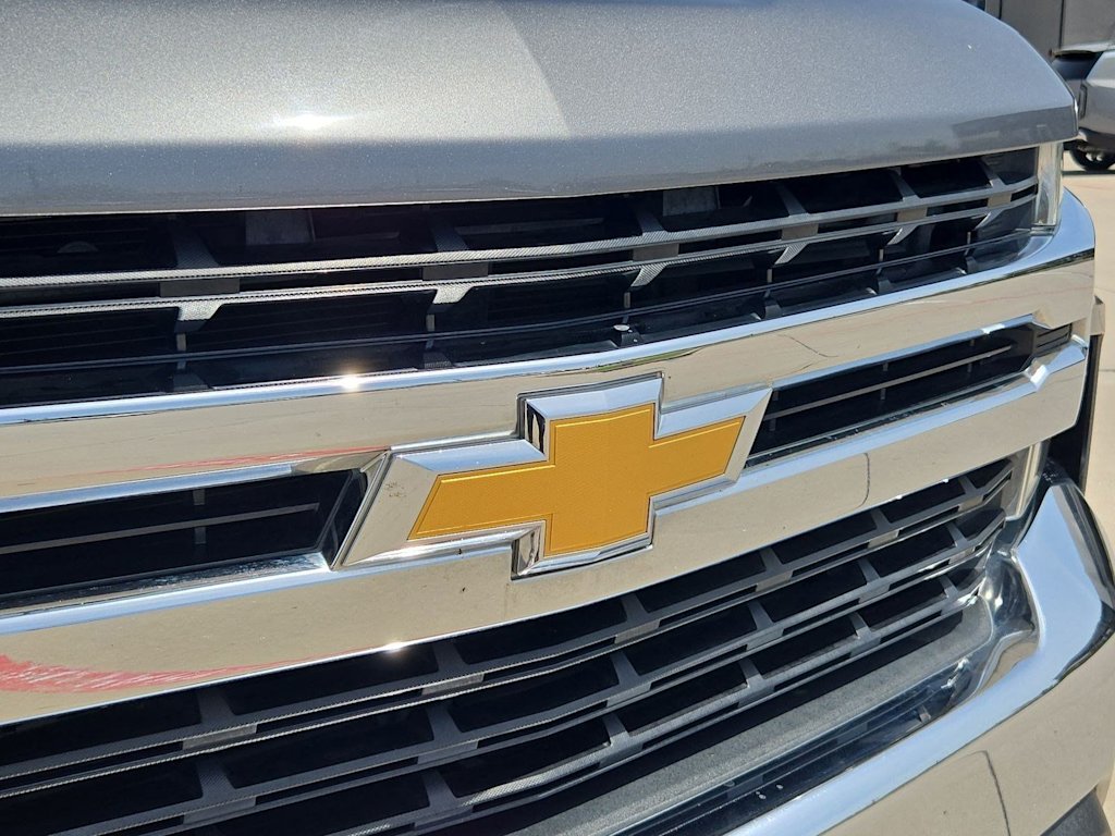 Thumbnail: 2019 Chevrolet Silverado 1500 - 22