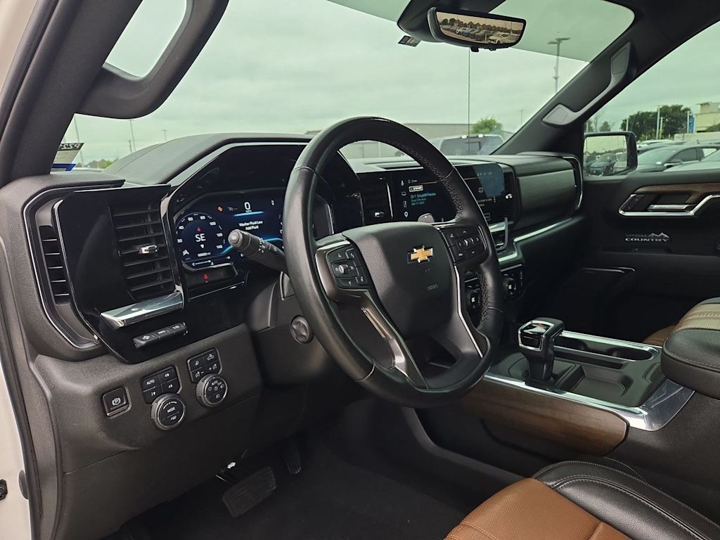 Thumbnail: 2023 Chevrolet Silverado 1500 - 2