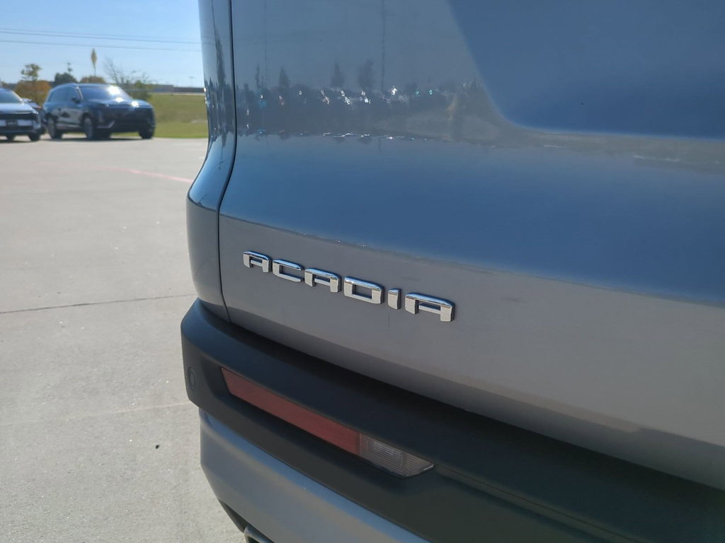 Thumbnail: 2025 GMC Acadia - 22