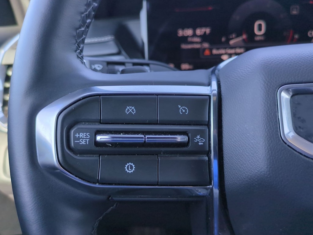 Thumbnail: 2025 GMC Acadia - 26