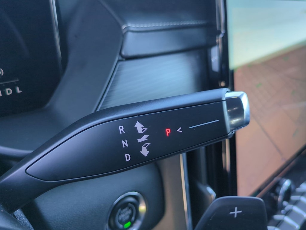 Thumbnail: 2025 GMC Acadia - 34