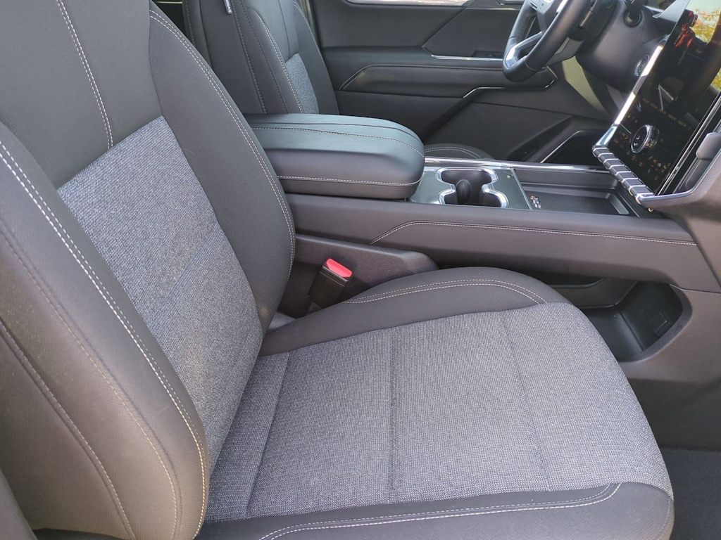 Thumbnail: 2025 GMC Acadia - 12