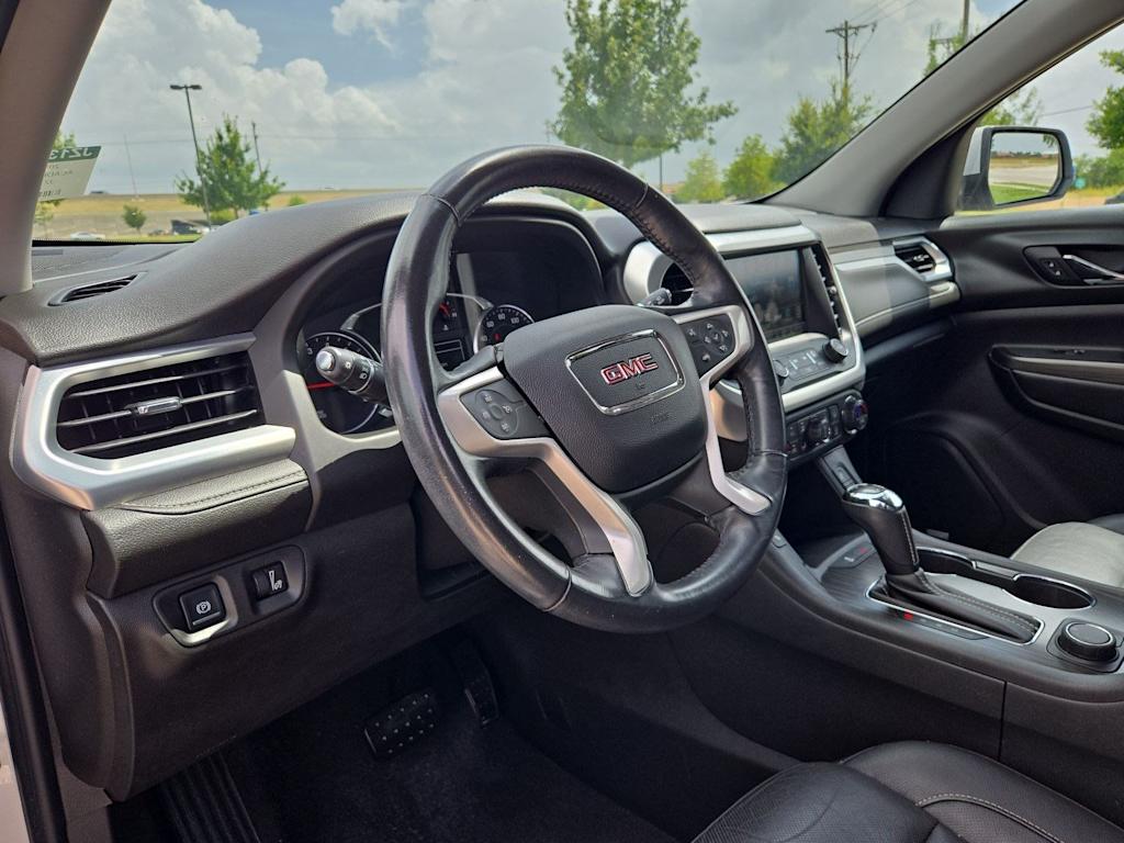 Thumbnail: 2018 GMC Acadia - 2