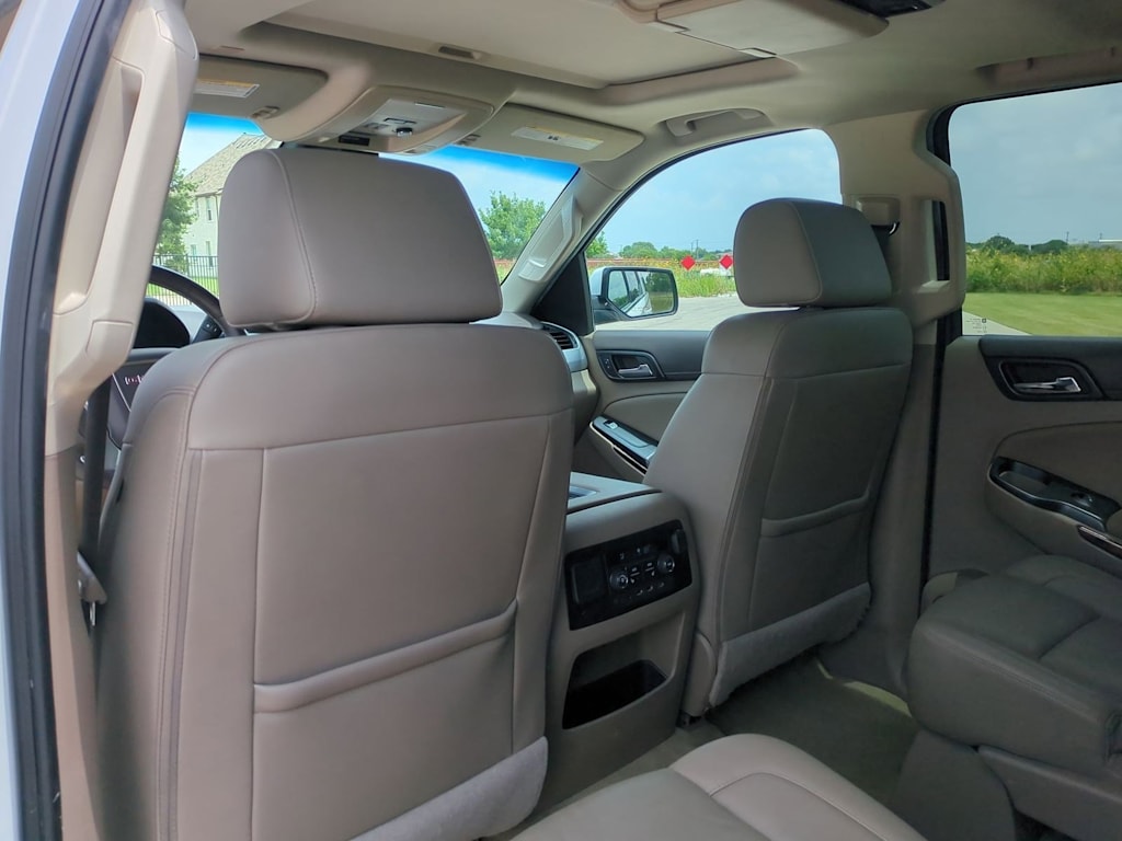 Thumbnail: 2017 GMC Yukon XL - 13