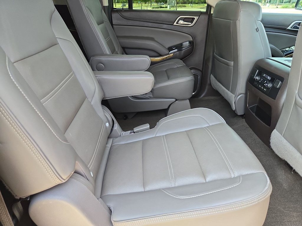 Thumbnail: 2017 GMC Yukon XL - 27