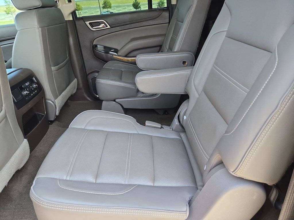 Thumbnail: 2017 GMC Yukon XL - 26