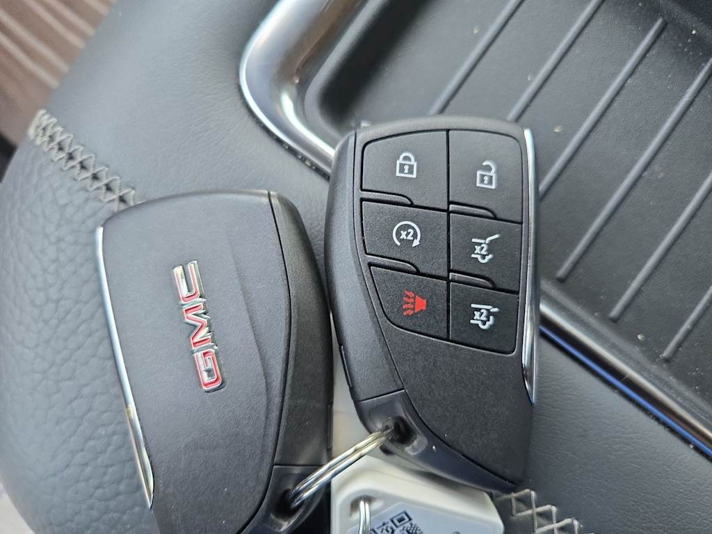 Thumbnail: 2024 GMC Yukon XL - 37