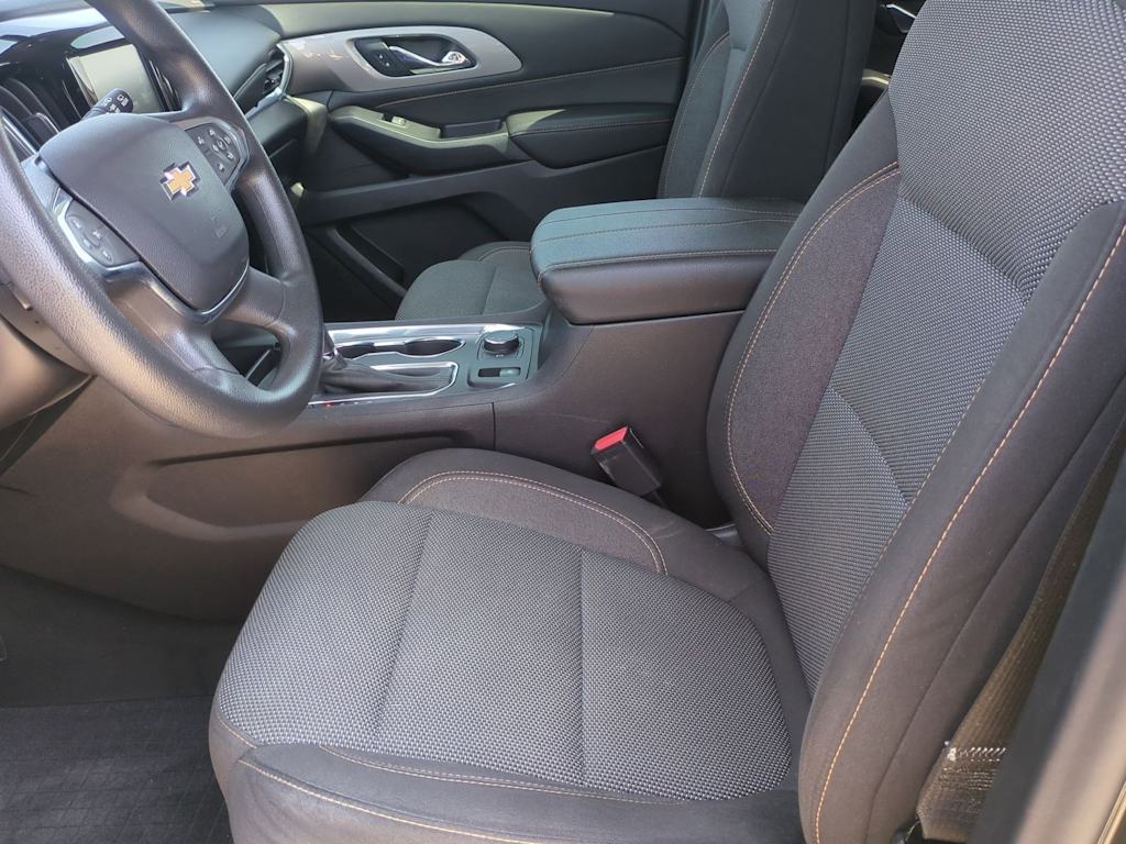 Thumbnail: 2019 Chevrolet Traverse - 11