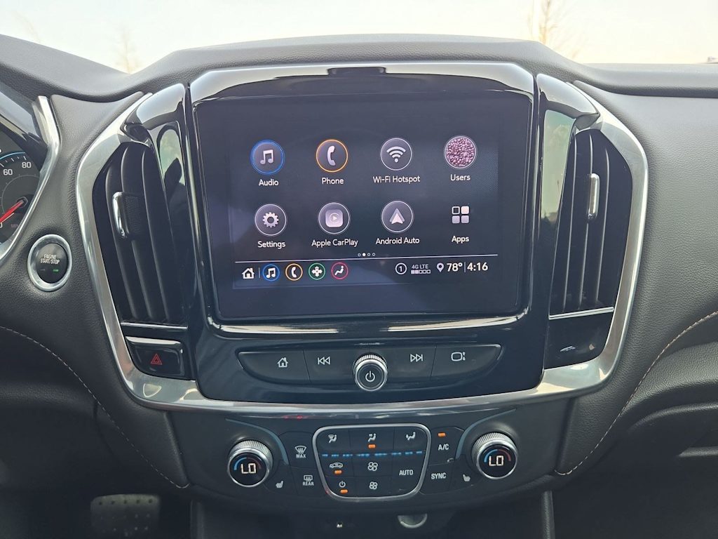 Thumbnail: 2020 Chevrolet Traverse - 14
