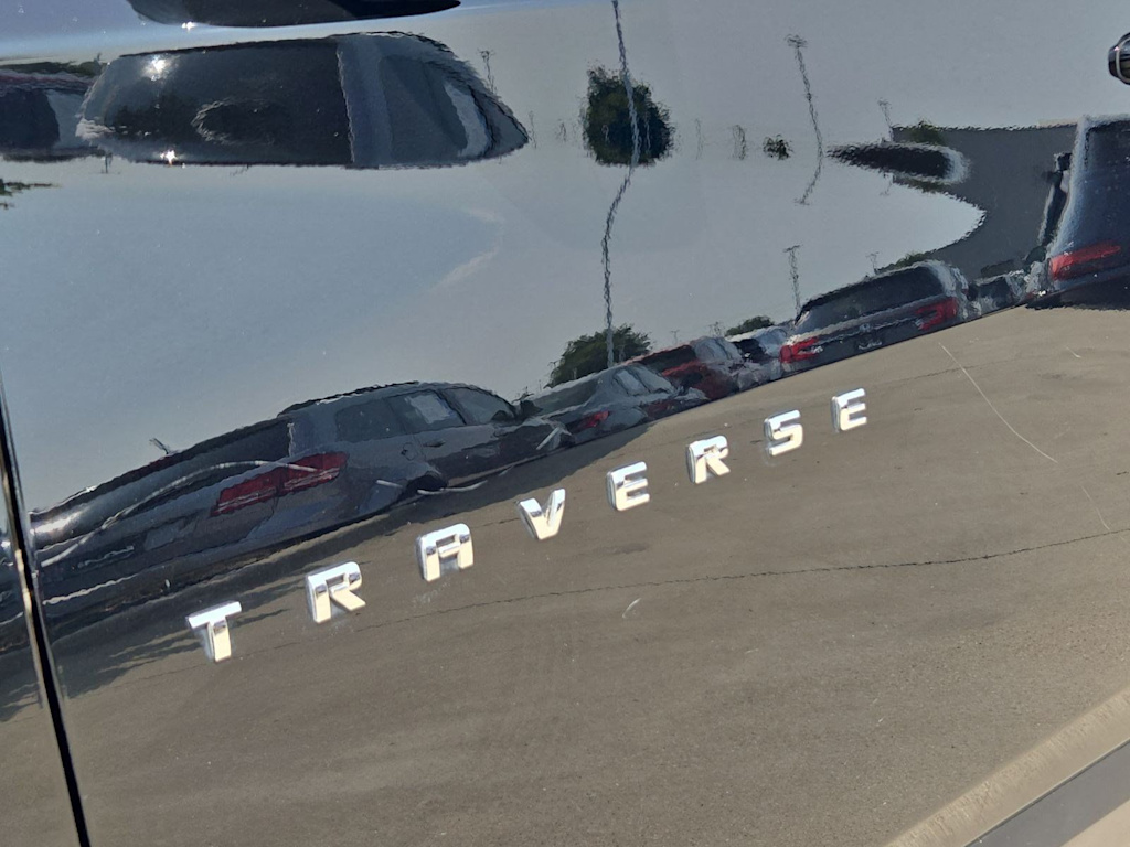 Thumbnail: 2020 Chevrolet Traverse - 22