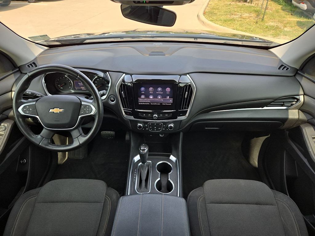 Thumbnail: 2020 Chevrolet Traverse - 9
