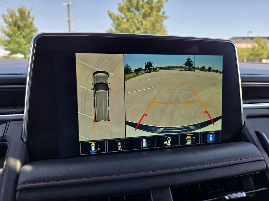 Thumbnail: 2022 Chevrolet Suburban - 33
