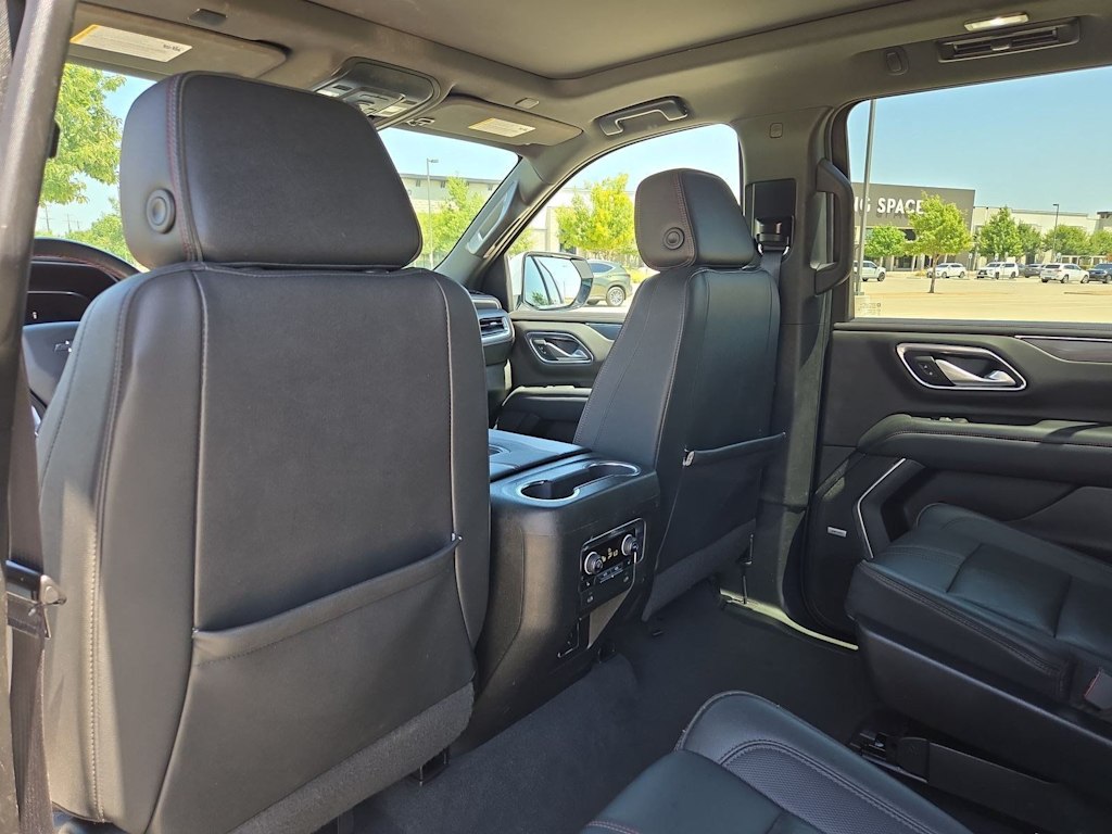 Thumbnail: 2022 Chevrolet Suburban - 12