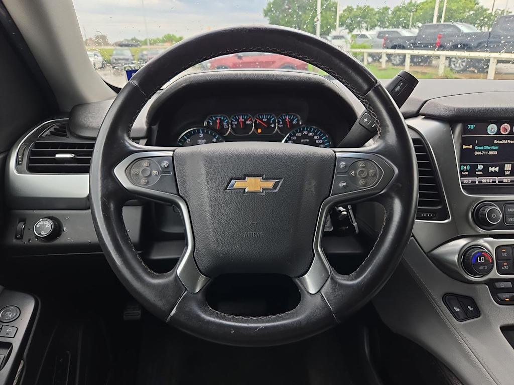 Thumbnail: 2016 Chevrolet Suburban - 13