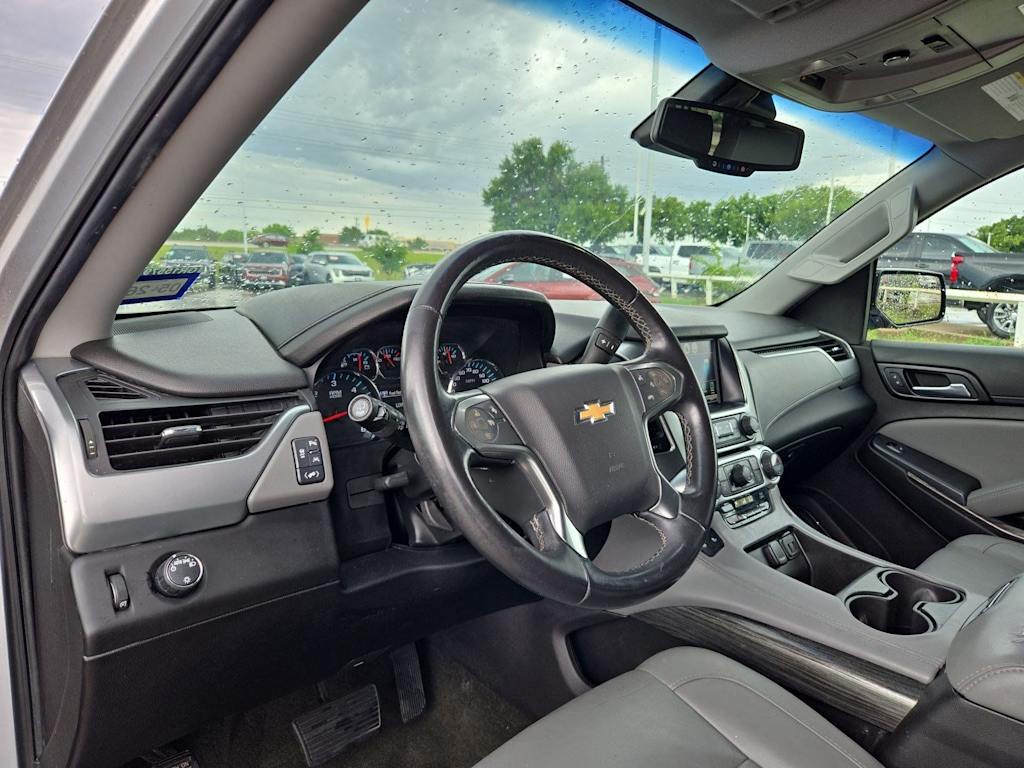 Thumbnail: 2016 Chevrolet Suburban - 2