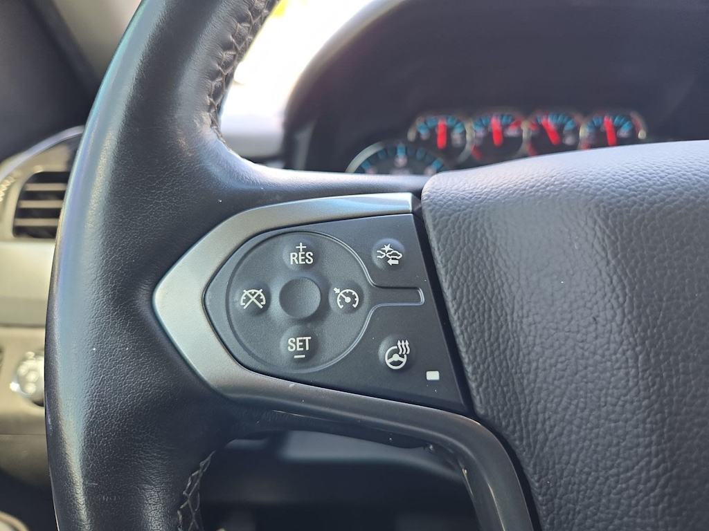 Thumbnail: 2019 Chevrolet Suburban - 27