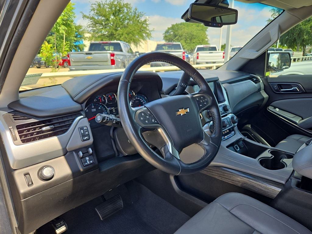 Thumbnail: 2019 Chevrolet Suburban - 2