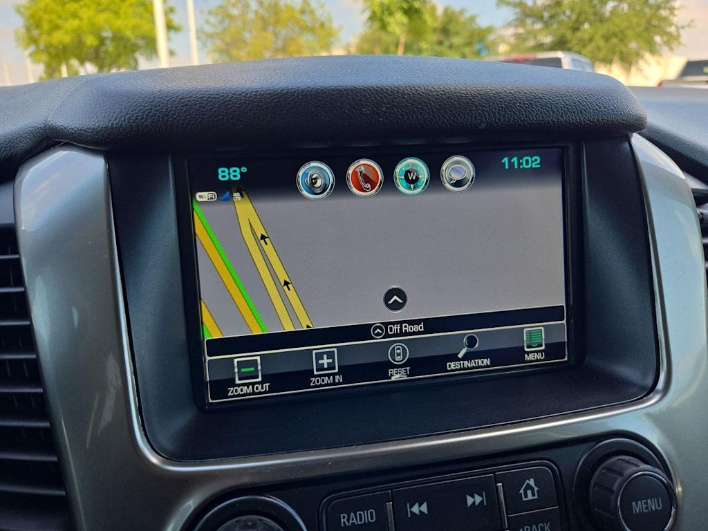 Thumbnail: 2019 Chevrolet Suburban - 30