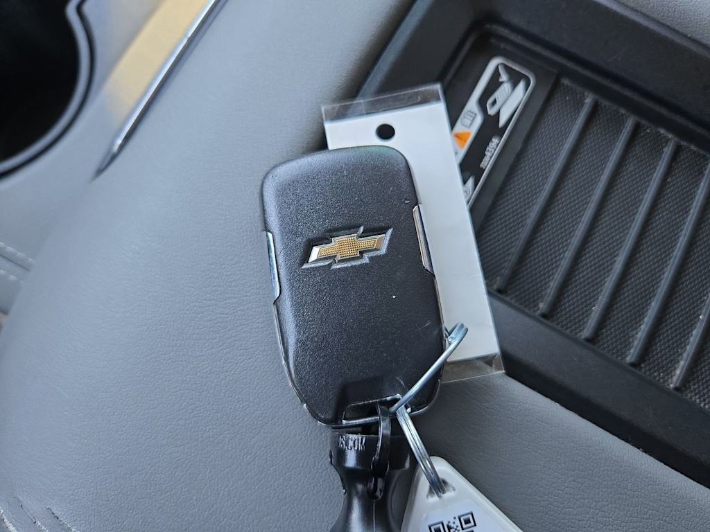 Thumbnail: 2017 Chevrolet Suburban - 20