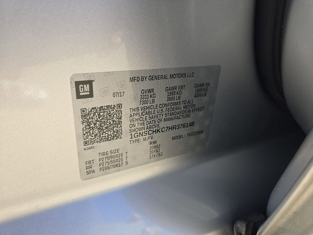 Thumbnail: 2017 Chevrolet Suburban - 21