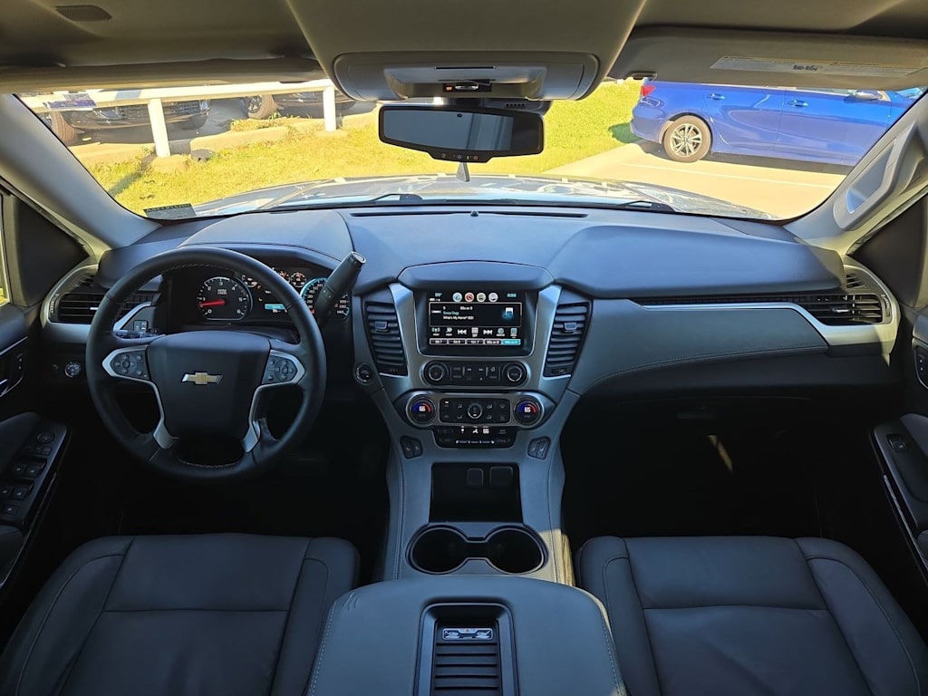 Thumbnail: 2017 Chevrolet Suburban - 10