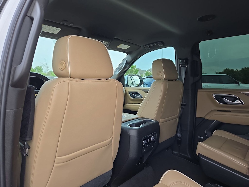 Thumbnail: 2021 Chevrolet Tahoe - 12