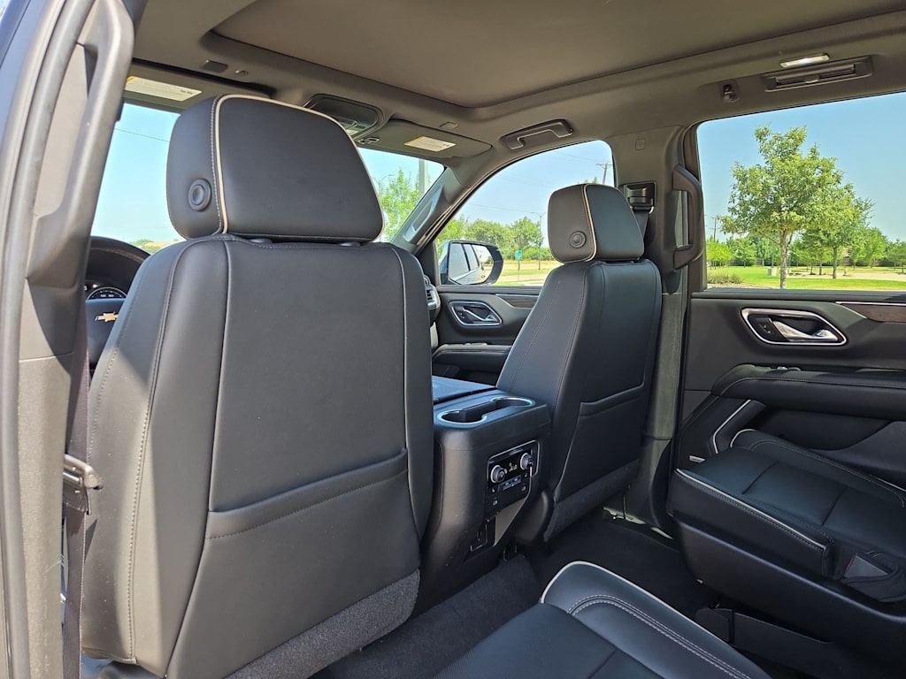 Thumbnail: 2021 Chevrolet Tahoe - 12