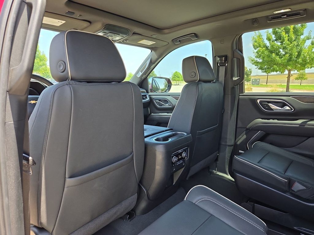 Thumbnail: 2024 Chevrolet Tahoe - 12