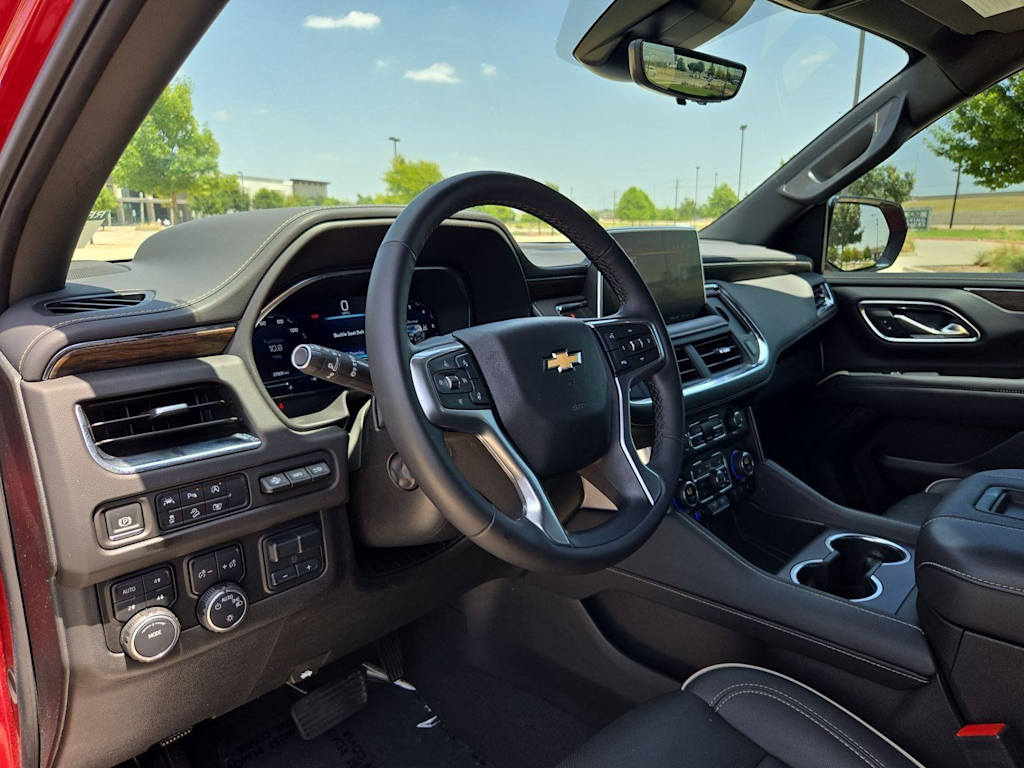 Thumbnail: 2024 Chevrolet Tahoe - 2