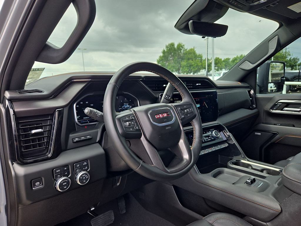 Thumbnail: 2024 GMC Sierra 2500 - 2