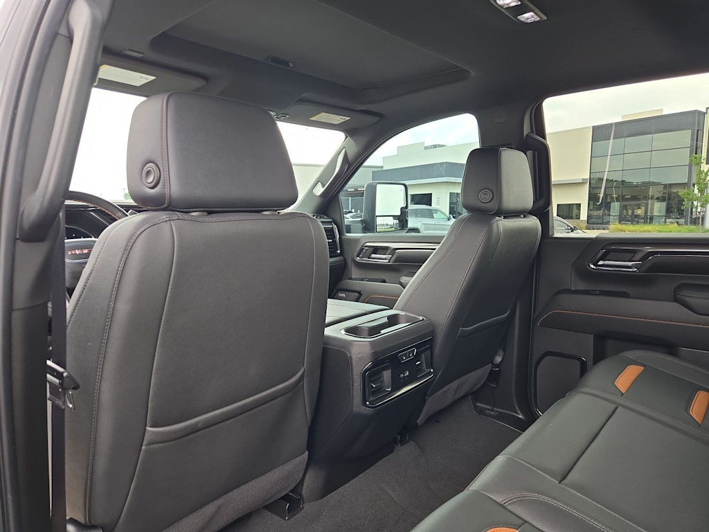Thumbnail: 2024 GMC Sierra 2500 - 12
