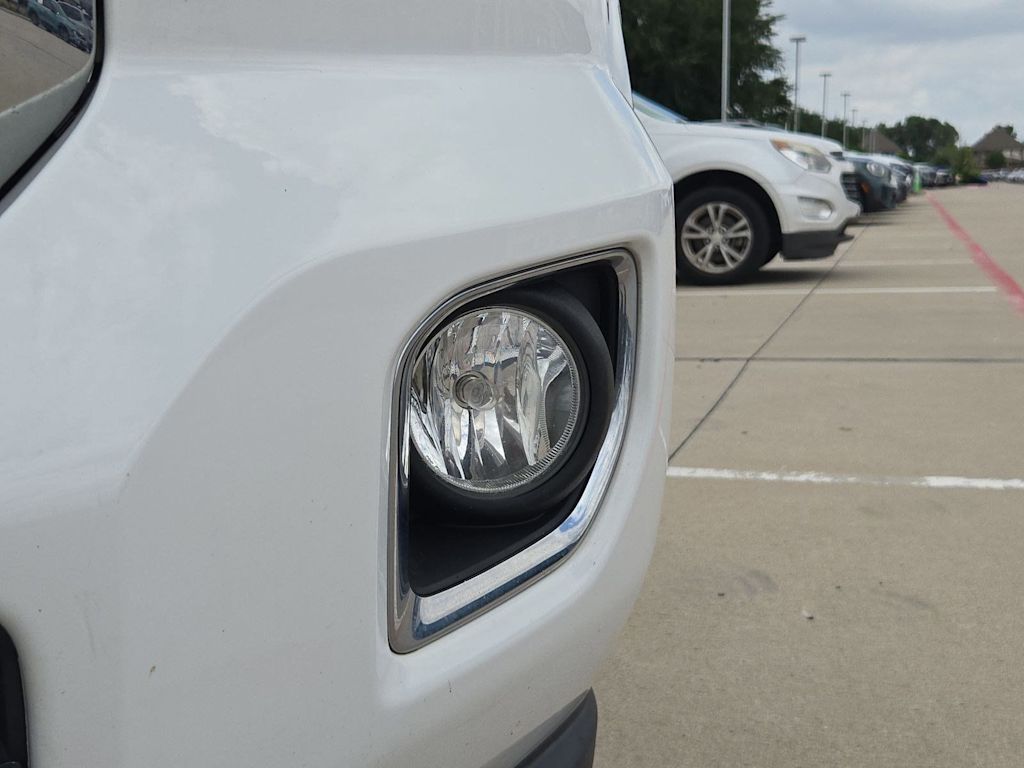 Thumbnail: 2018 GMC Canyon - 7