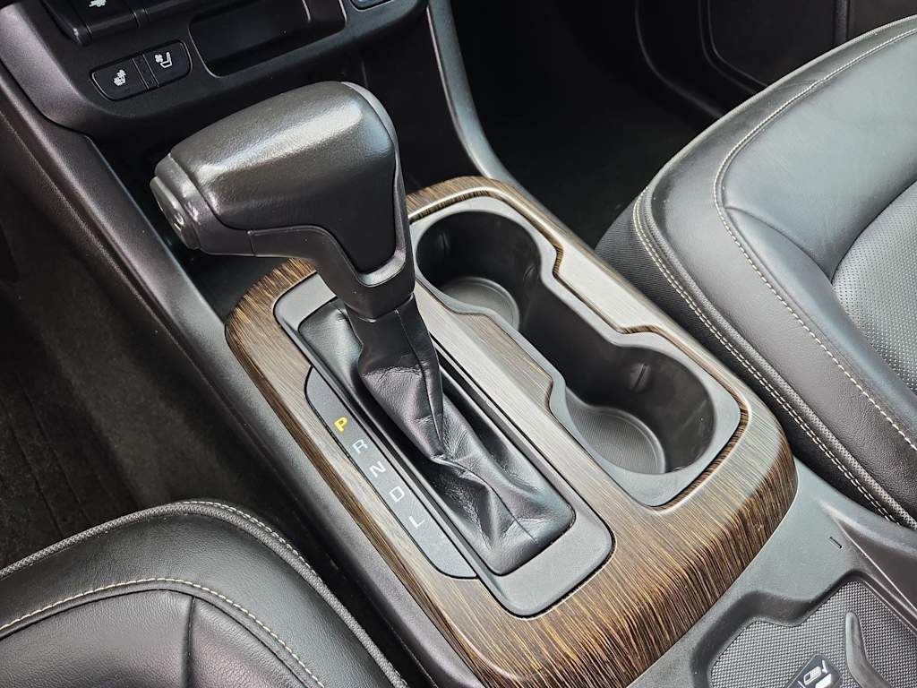 Thumbnail: 2018 GMC Canyon - 32