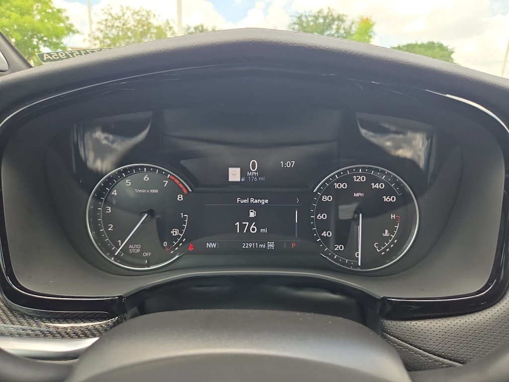 Thumbnail: 2024 Cadillac XT5 - 16