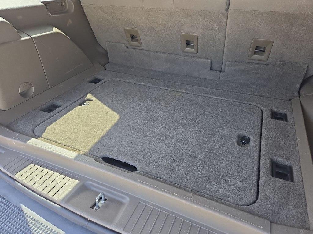 Thumbnail: 2010 Jeep Liberty - 31