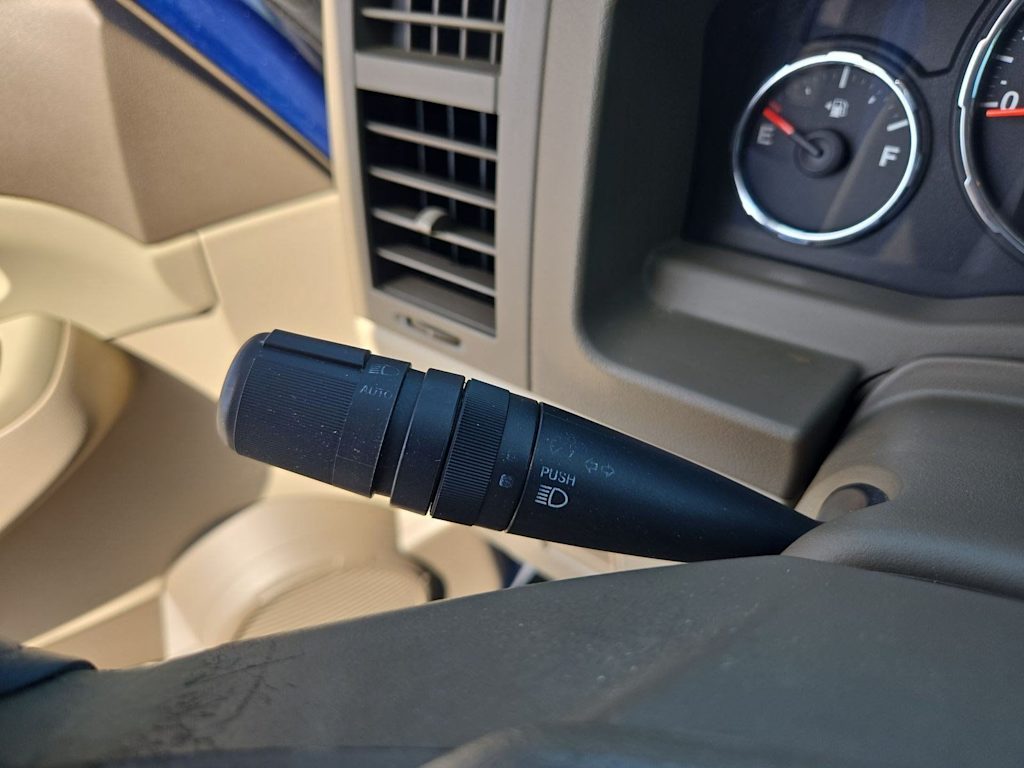 Thumbnail: 2010 Jeep Liberty - 29