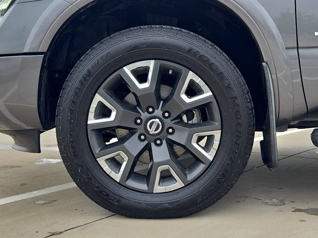 Thumbnail: 2021 Nissan Titan - 8