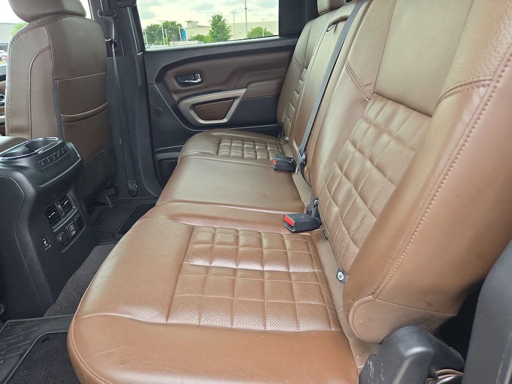 Thumbnail: 2021 Nissan Titan - 26