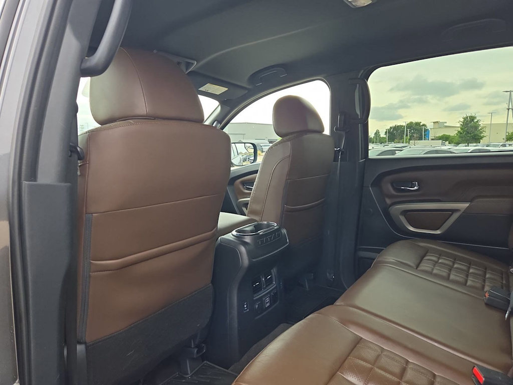 Thumbnail: 2021 Nissan Titan - 12