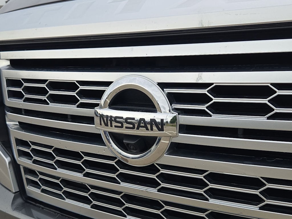 Thumbnail: 2021 Nissan Titan - 23