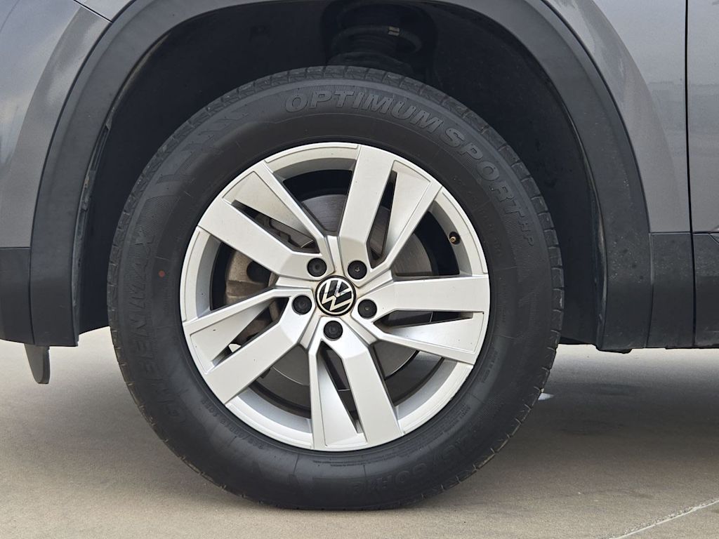 Thumbnail: 2021 Volkswagen Atlas - 8