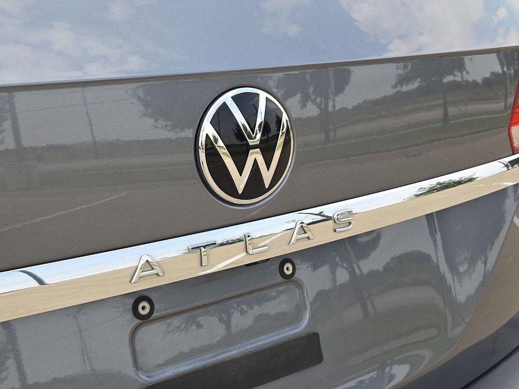Thumbnail: 2021 Volkswagen Atlas - 21