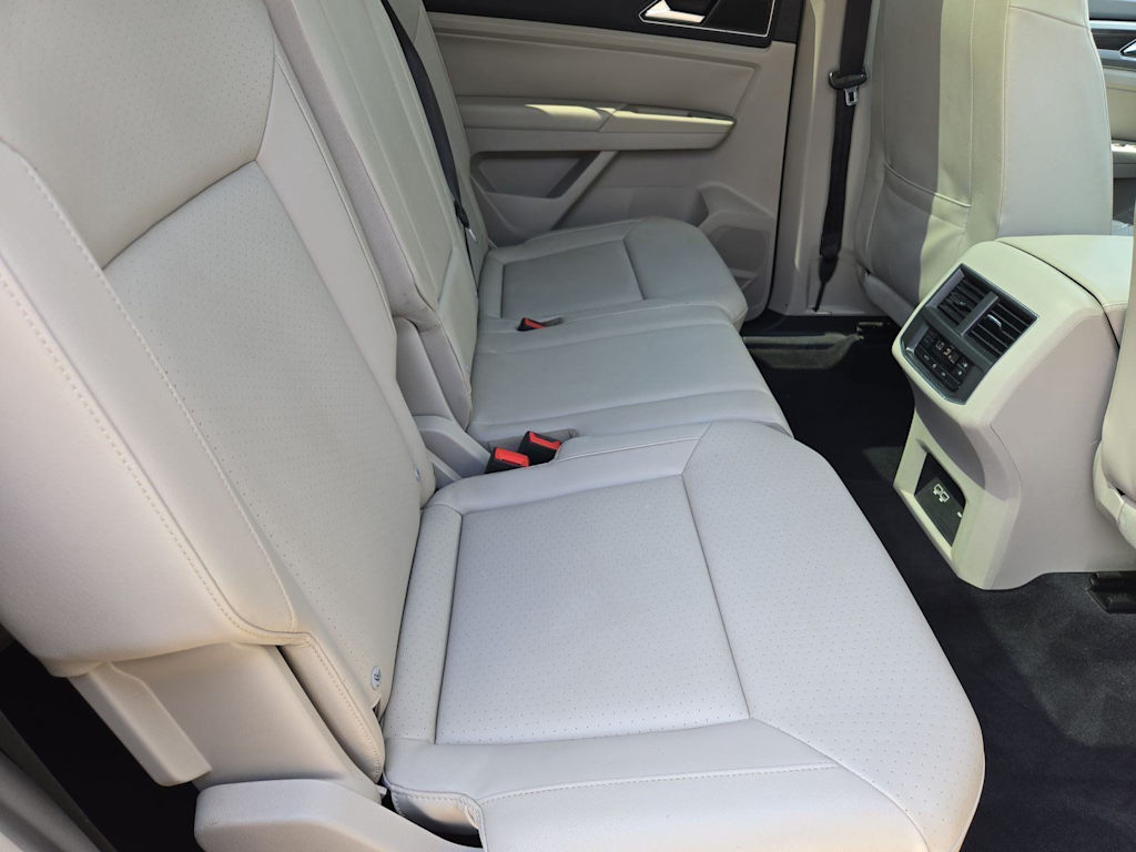 Thumbnail: 2018 Volkswagen Atlas - 25